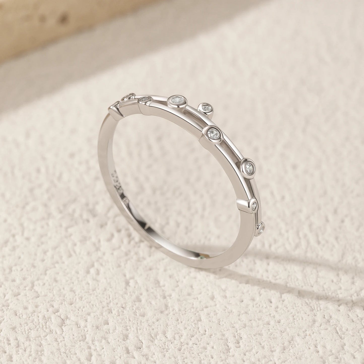 Lilly Ring