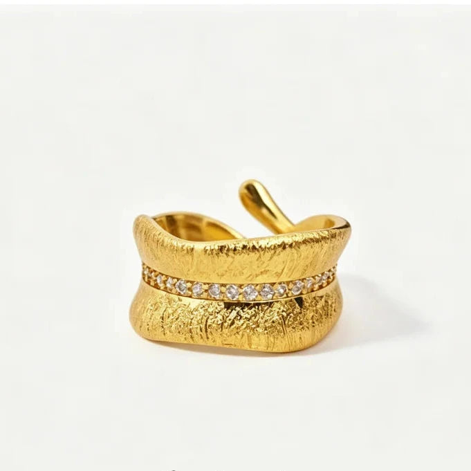 Eve Ring